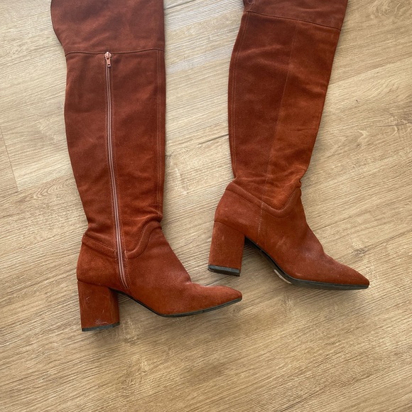 Boots - Picture 2 of 2